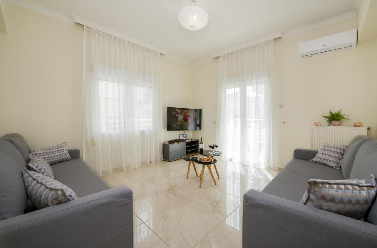 Center Manolia Dream 3 Bedroom Apartment 100M Away From The Beach Hriszí Aktí Haniá Kültér fotó