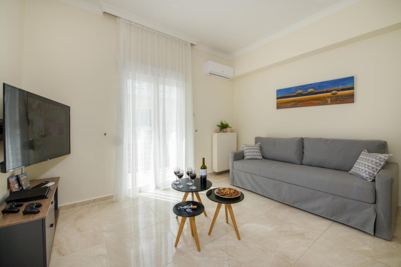 Center Manolia Dream 3 Bedroom Apartment 100M Away From The Beach Hriszí Aktí Haniá Kültér fotó